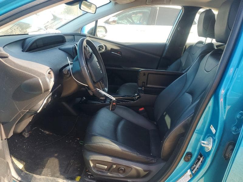 2020 TOYOTA PRIUS PRIME LE 7