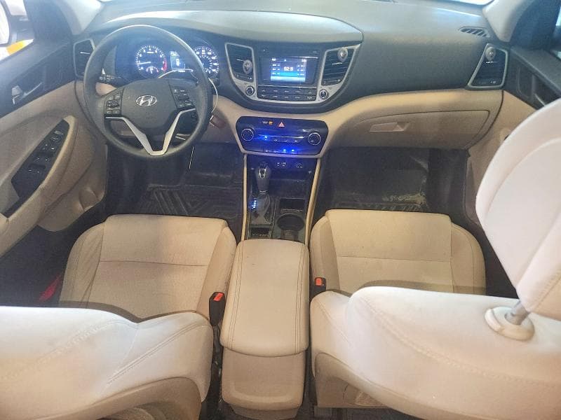 2017 HYUNDAI TUCSON SE 8