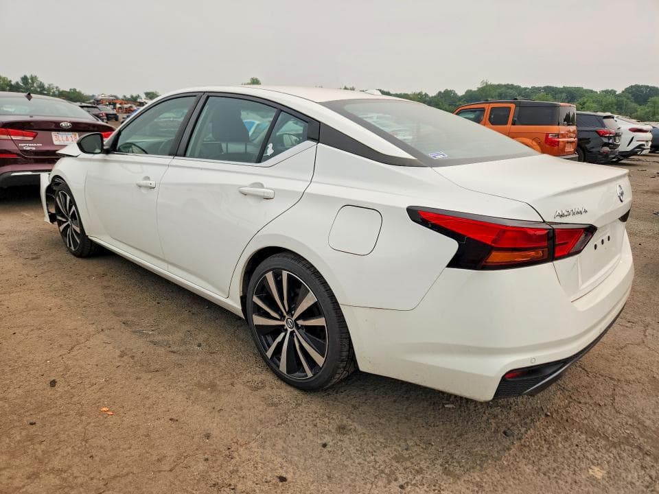 2021 NISSAN ALTIMA SR 2