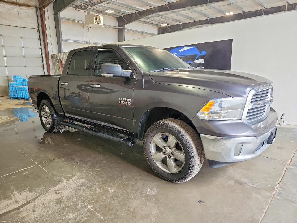 2018 RAM 1500 SLT 4