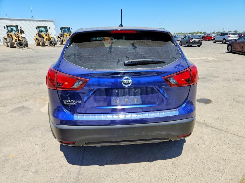 2017 NISSAN ROGUE SPORT S 6