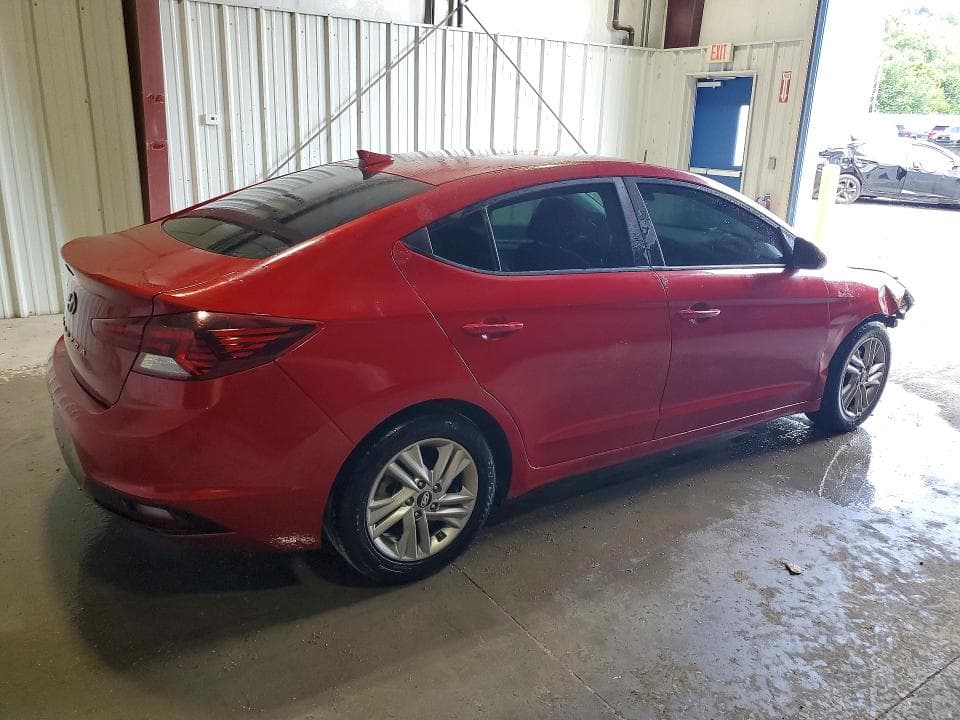 2019 HYUNDAI ELANTRA SEL 3