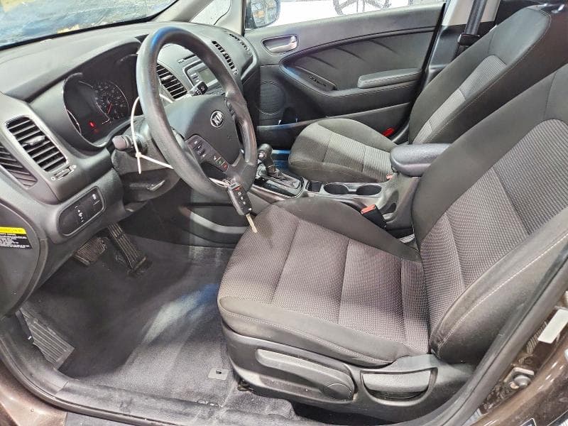 2017 KIA FORTE LX 7