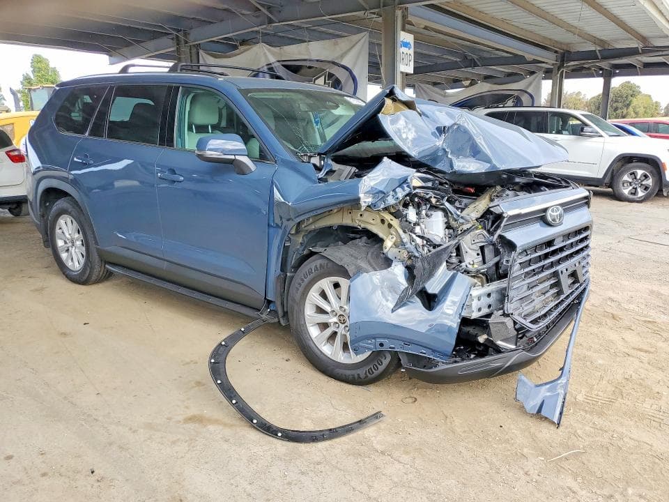 2026 TOYOTA GRAND HIGHLANDER HYBRID XLE 4