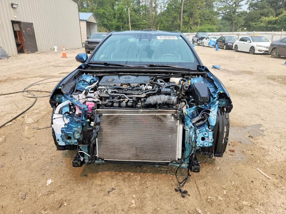 2025 TOYOTA CAMRY SE 5