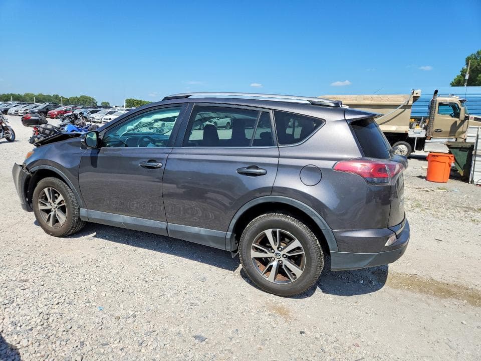 2018 TOYOTA RAV4 XLE 2