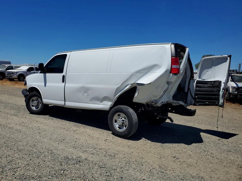 2023 CHEVROLET EXPRESS G2500 2