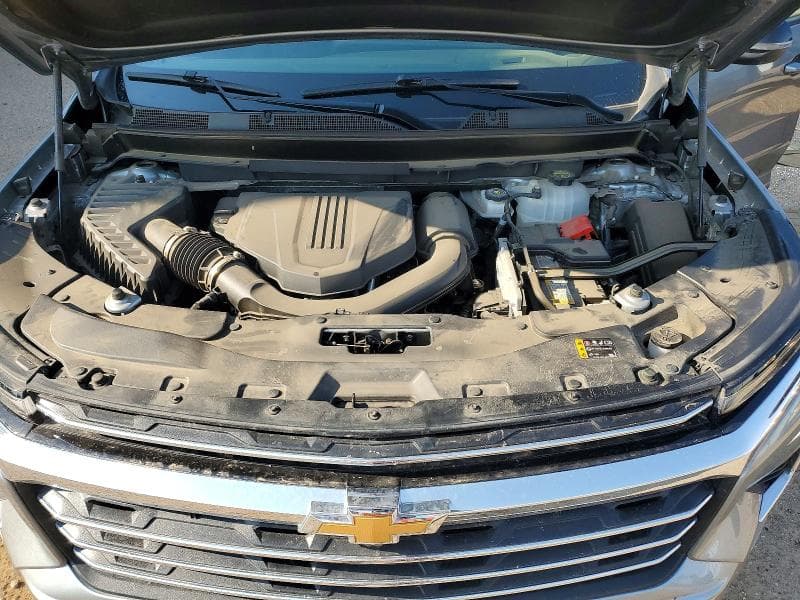 2025 CHEVROLET TRAVERSE LT 12
