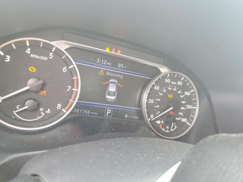 2019 NISSAN ALTIMA SV 9