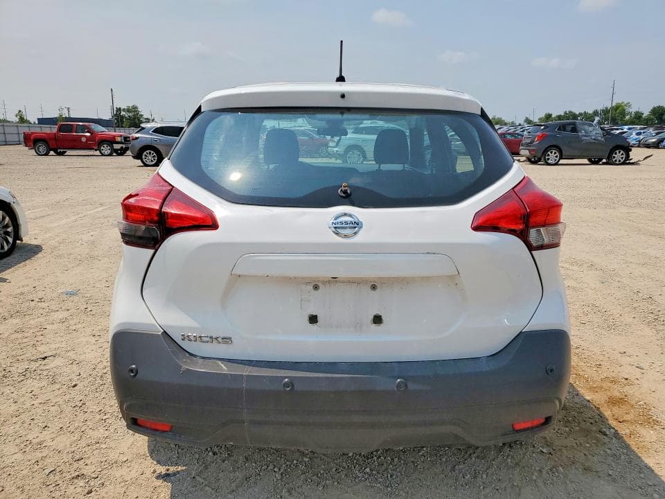 2020 NISSAN KICKS S 6
