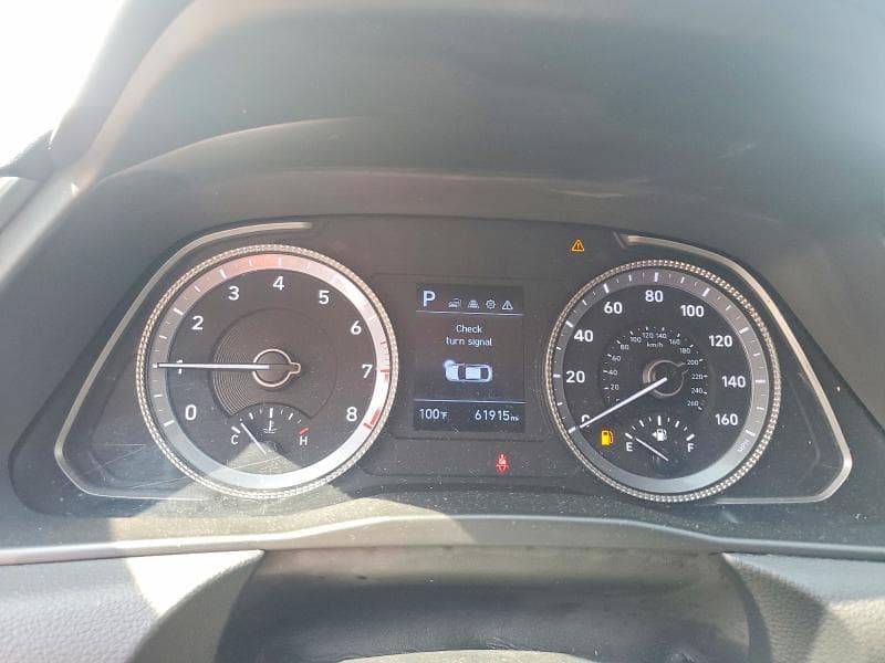 2021 HYUNDAI SONATA SE 9