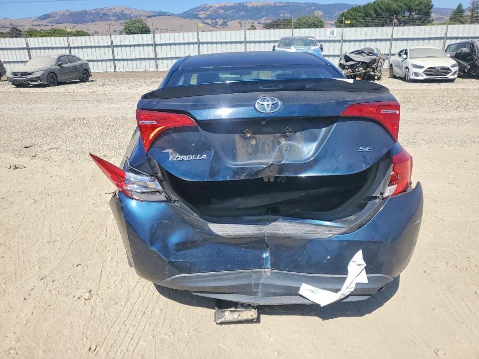 2018 TOYOTA COROLLA SE 6