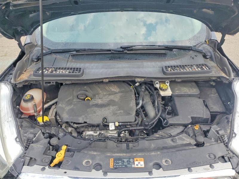 2017 FORD ESCAPE SE 12