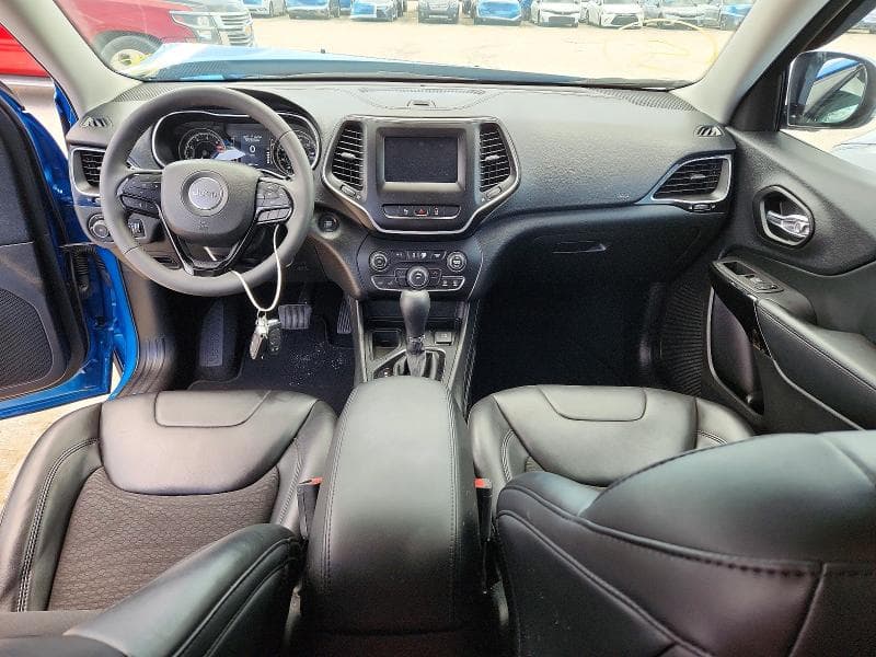 2021 JEEP CHEROKEE LATITUDE PLUS 8