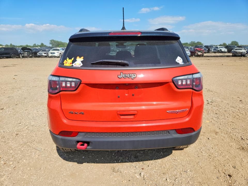 2018 JEEP COMPASS TRAILHAWK 6