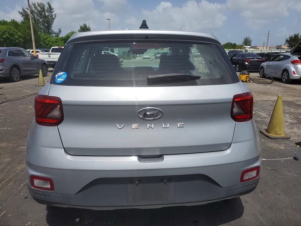 2021 HYUNDAI VENUE SE 6