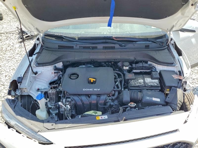 2018 HYUNDAI KONA SEL 12