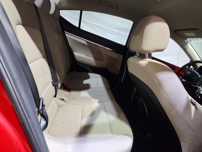 2019 HYUNDAI ELANTRA SE 10