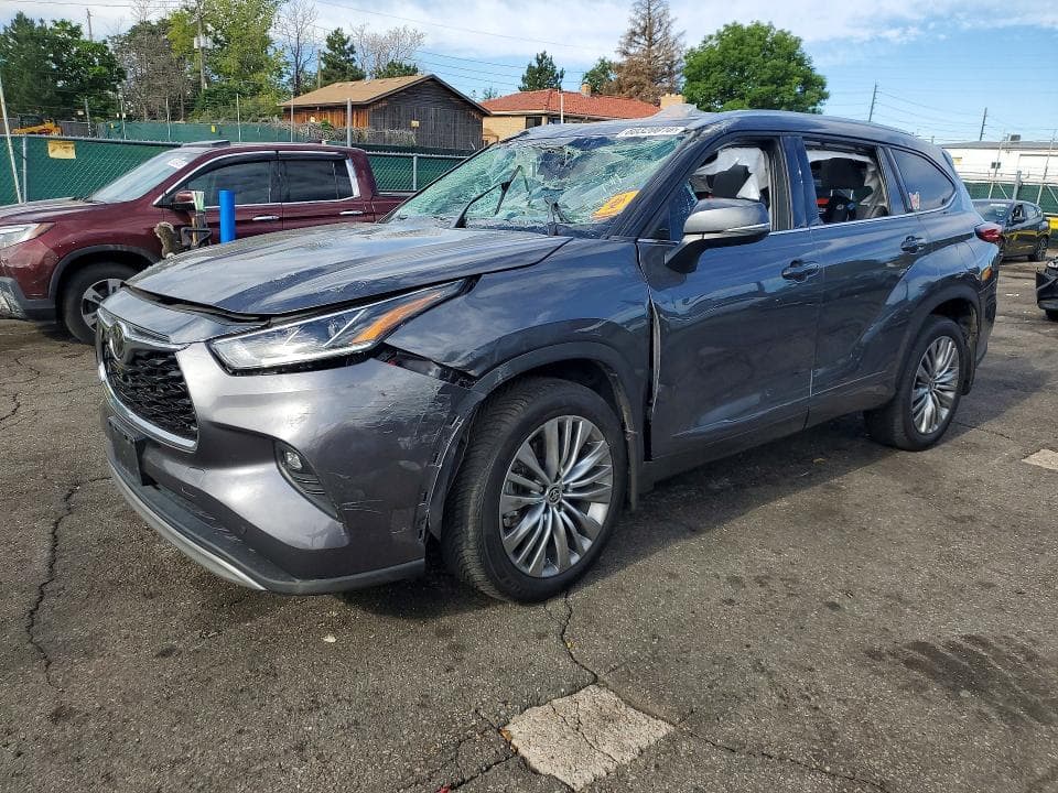 2021 TOYOTA HIGHLANDER PLATINUM