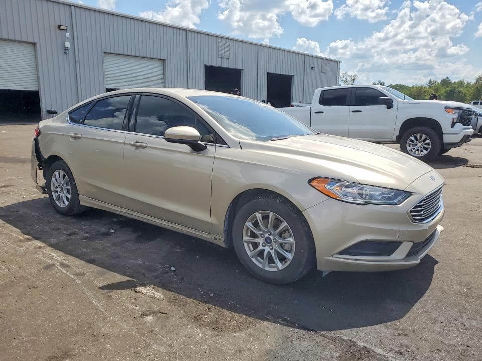 2017 FORD FUSION S 4
