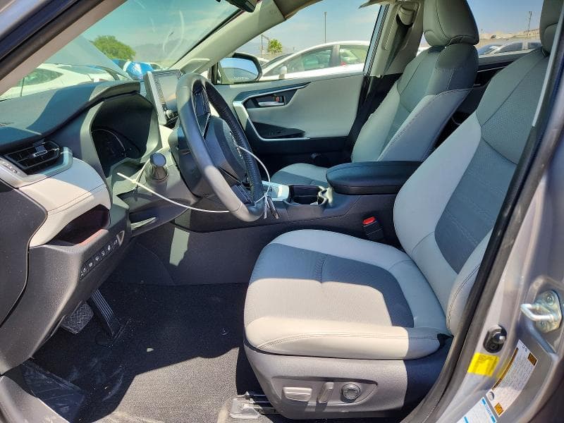 2020 TOYOTA RAV4 LIMITED 7