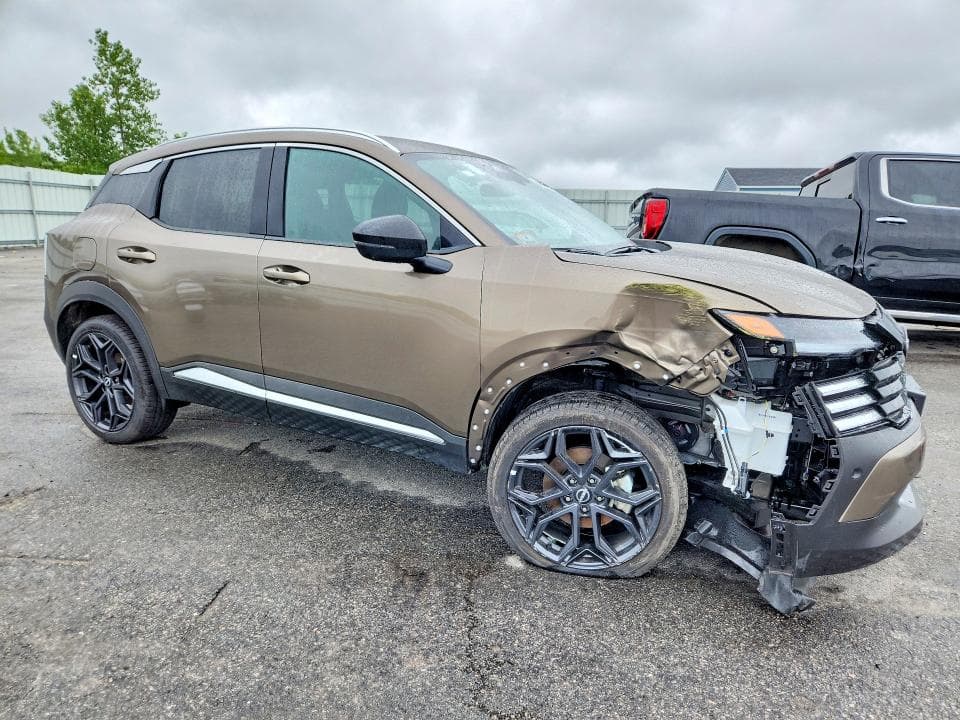 2026 NISSAN KICKS SR 4