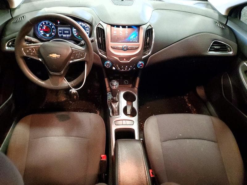2017 CHEVROLET CRUZE LT 8