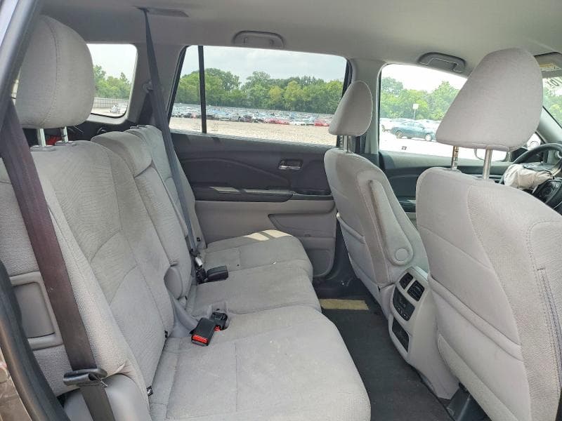 2017 HONDA PILOT EX 11