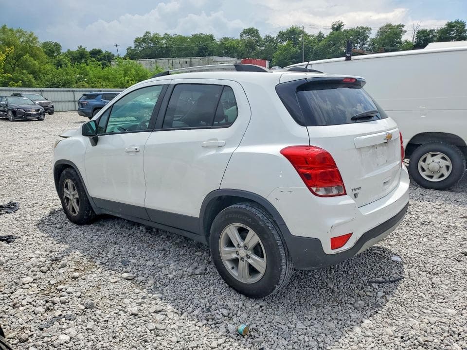 2022 CHEVROLET TRAX 1LT 2