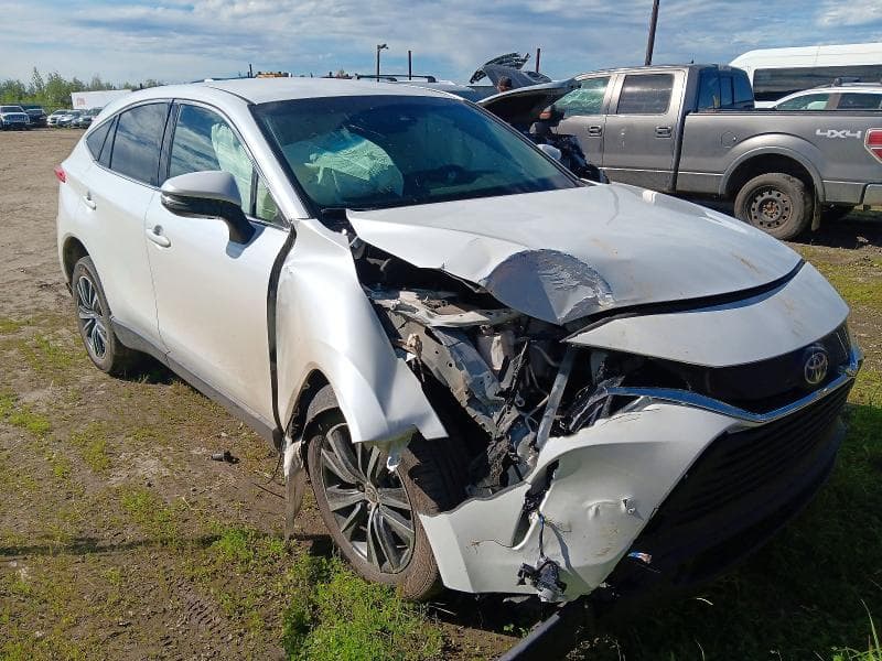 2023 TOYOTA VENZA LE 4