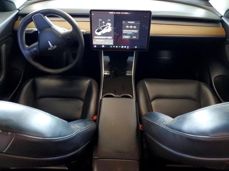 2019 TESLA MODEL 3 8