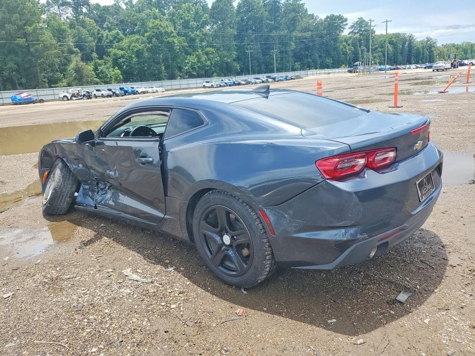 2019 CHEVROLET CAMARO LT 2