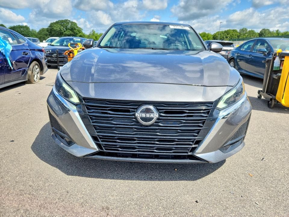 2024 NISSAN ALTIMA SV 5