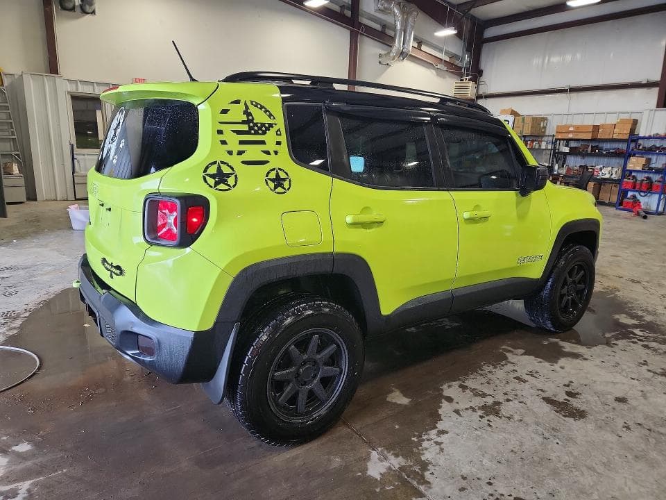 2017 JEEP RENEGADE TRAILHAWK 3