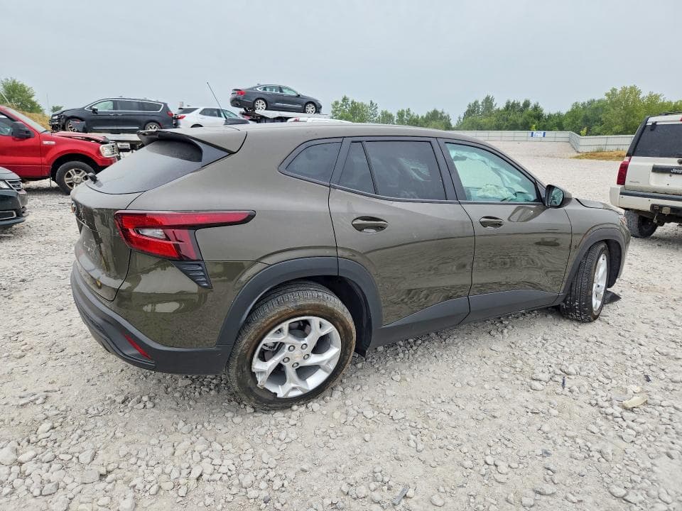 2024 CHEVROLET TRAX LS 3