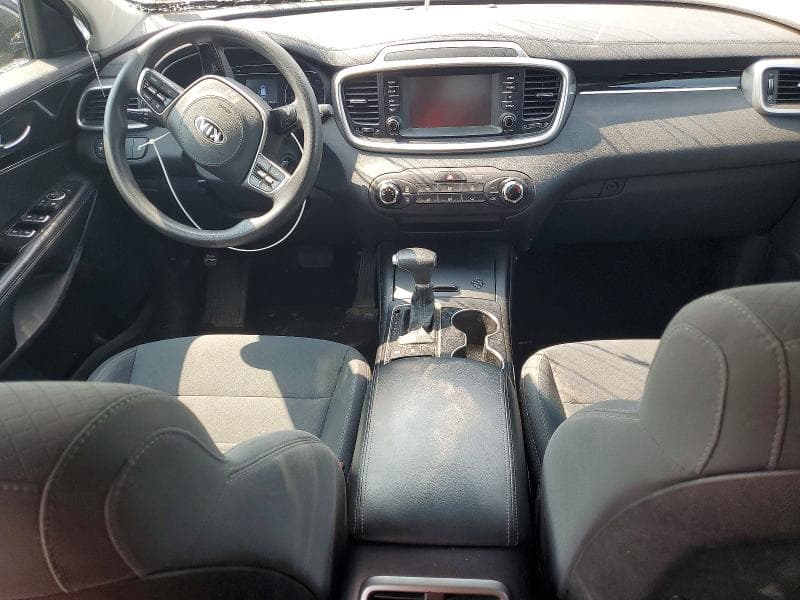 2020 KIA SORENTO LX 8