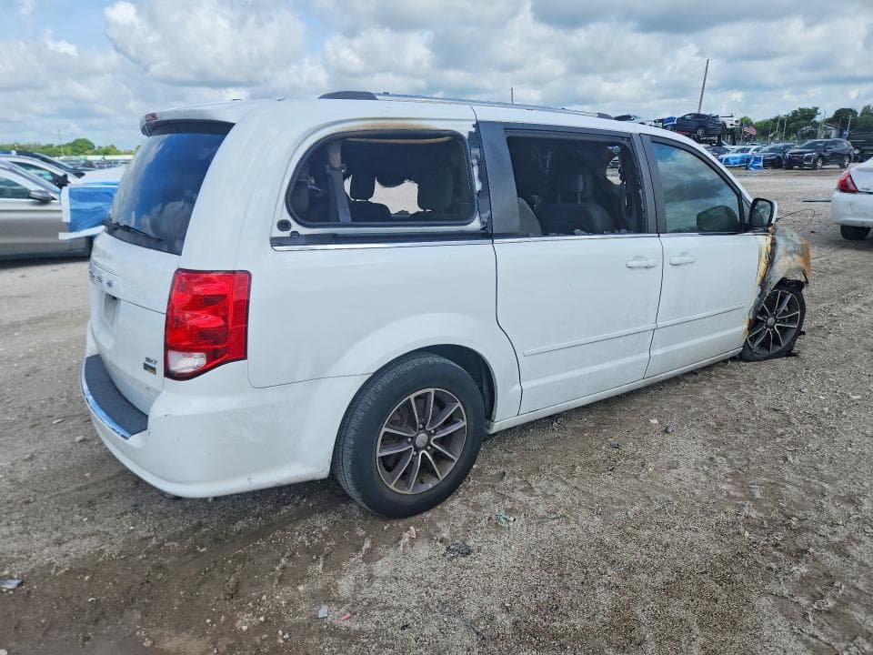 2017 DODGE GRAND CARAVAN SXT 3