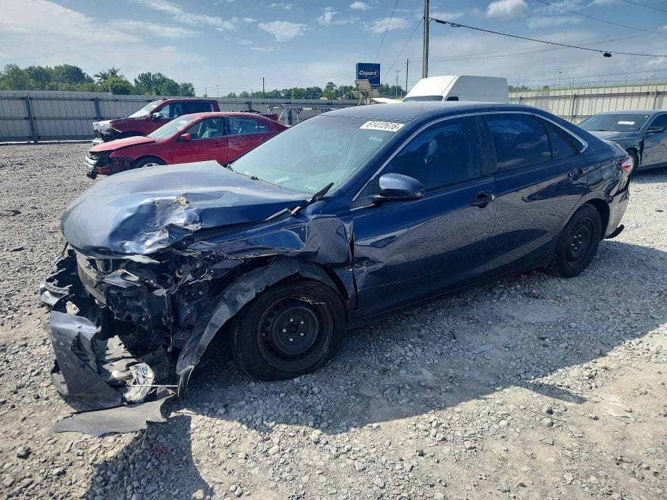2017 TOYOTA CAMRY LE - 1