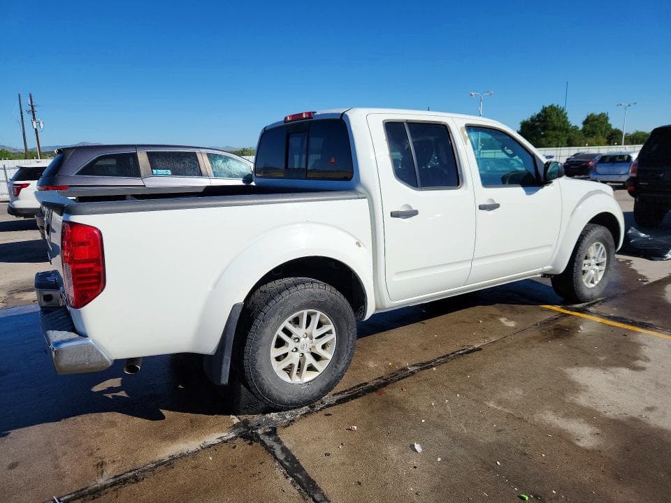 2017 NISSAN FRONTIER SV 3