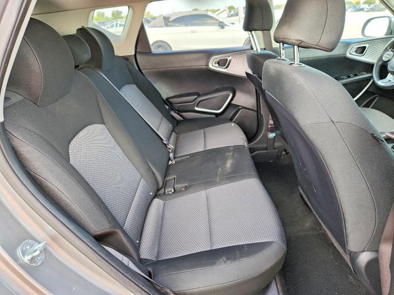 2023 KIA SOUL LX 11