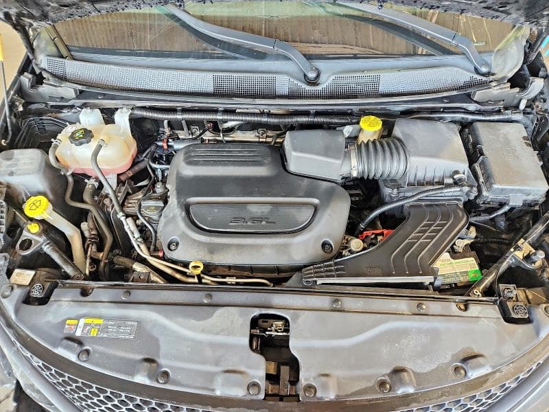 2024 CHRYSLER VOYAGER LX 12