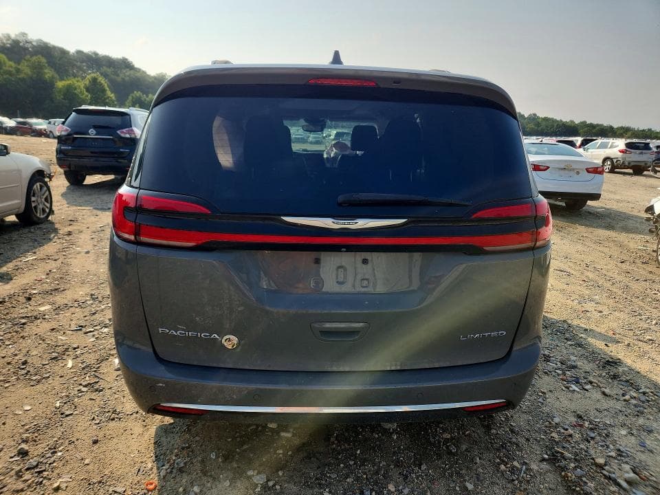 2022 CHRYSLER PACIFICA LIMITED 6