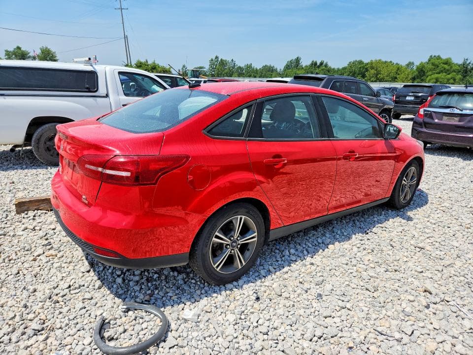 2017 FORD FOCUS SE 3