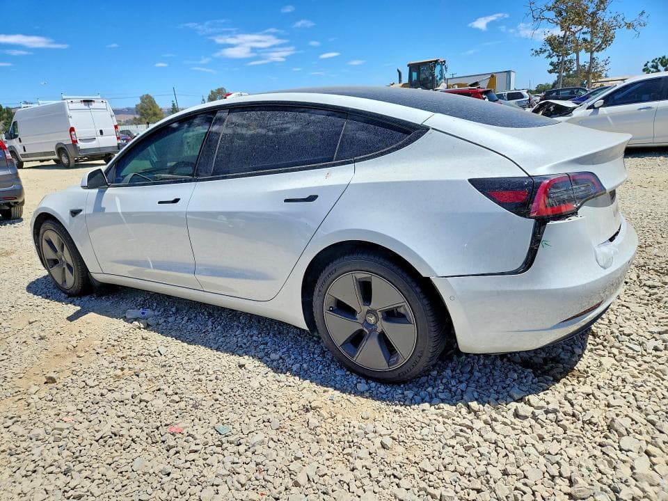 2022 TESLA MODEL 3 2