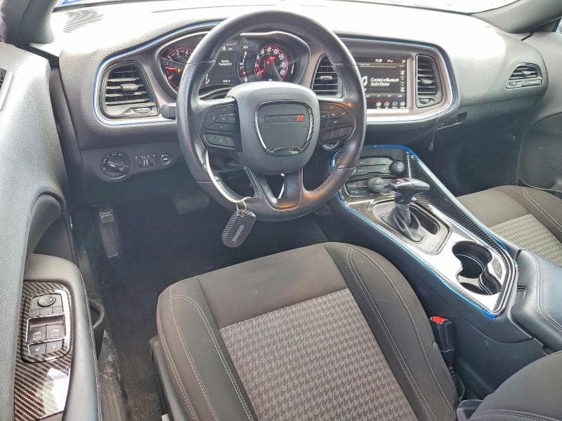 2022 DODGE CHALLENGER SXT 8