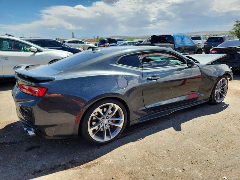 2017 CHEVROLET CAMARO SS 3