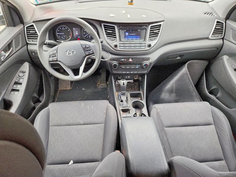 2017 HYUNDAI TUCSON SE 8