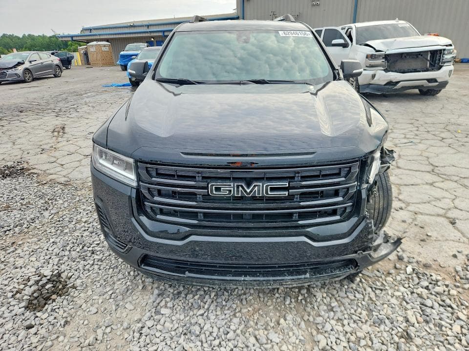 2023 GMC ACADIA SLE 5