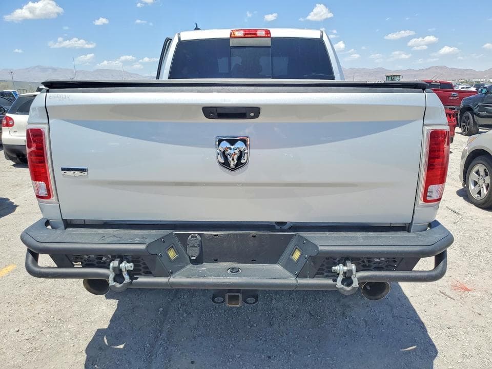 2017 RAM 1500 LARAMIE 6