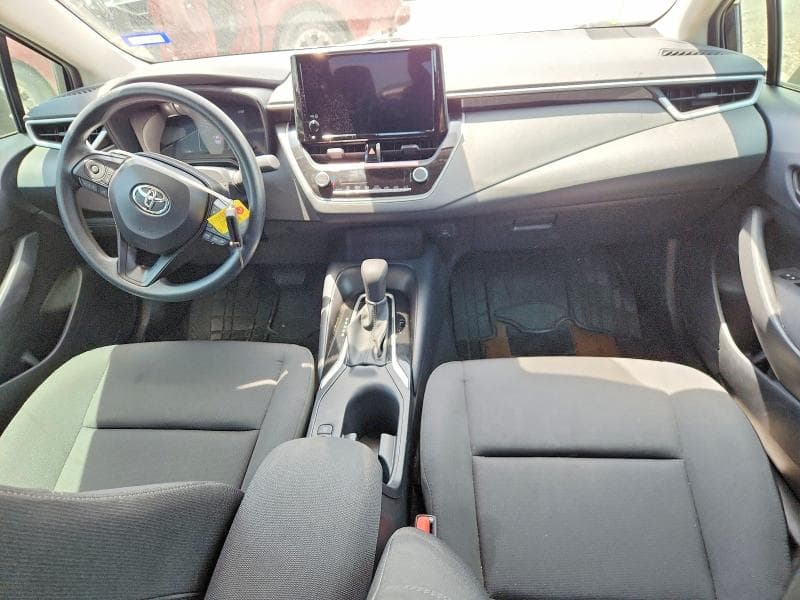 2026 TOYOTA COROLLA LE 8